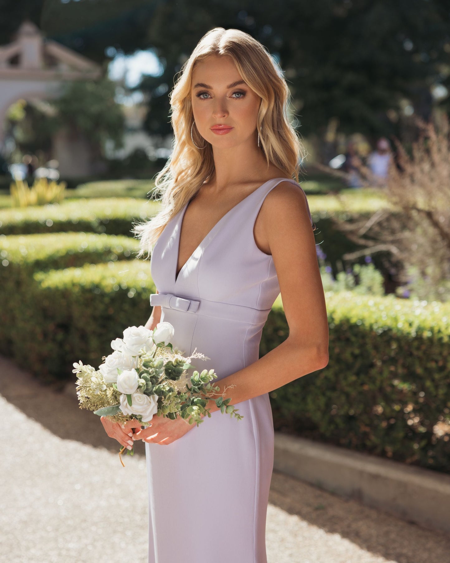 Purple Sleeveless V Neck Mermaid Gown With Bow